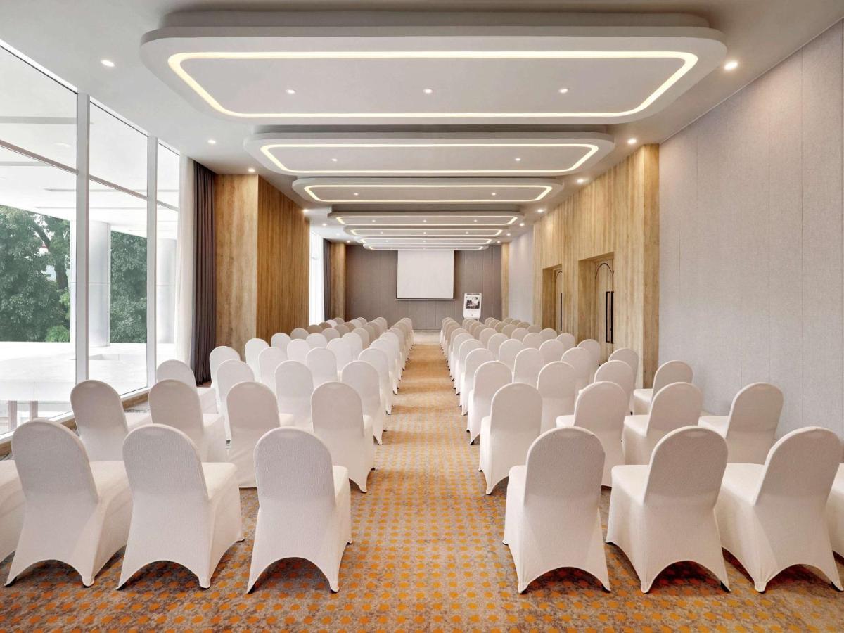 Ibis Styles Bogor Pajajaran Hotel Екстериор снимка